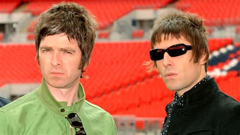 Busca Fan Cambiar Disco De Platino De Liam Gallagher Por Boleto Para