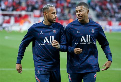 Após fico PSG prepara nova proposta para renovar contrato de Mbappé