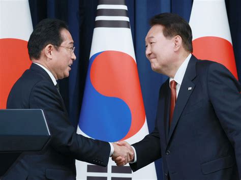 Japan South Korea Leaders To Cooperate On Security Amid North Korea