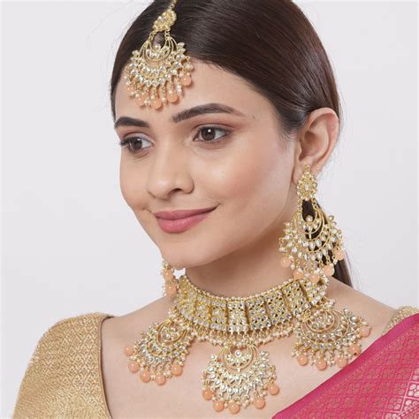 Karatcart Peach Beads Gold Toned Kundan Studded Choker Necklace Set