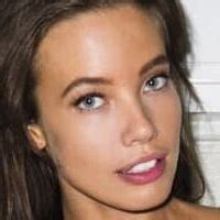 Stephanie Corneliussen Nude Leaks 2025 Fapopedia