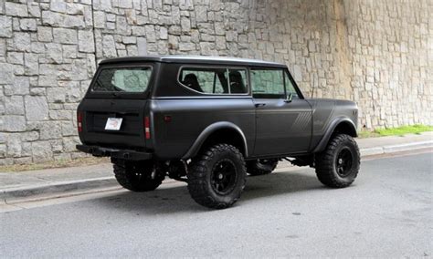 Motorcar Studio 1976 International Scout II Cool Material