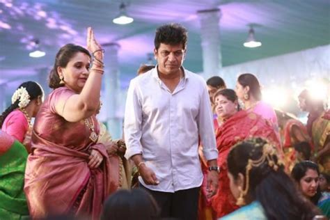 Shivaraj Kumar Daughter Nirupama Dileeps Wedding Pictures Photos