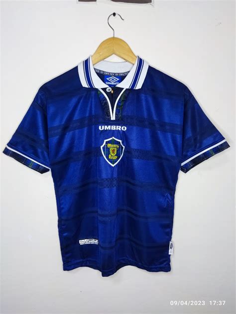 Vintage football jersey Kit, Men's Fashion, Tops & Sets, Tshirts & Polo ...