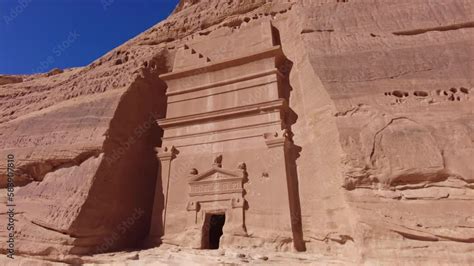 Al Ula Saudi Arabia The Famous Tombs Of The Nabatean Civilization