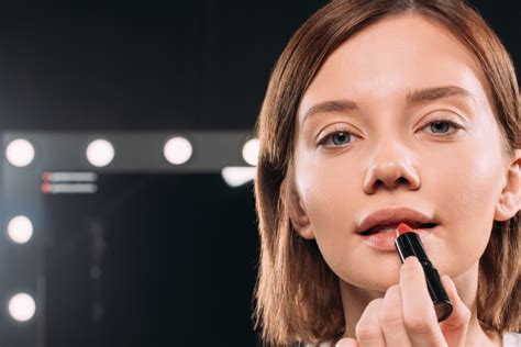 The Ugly Side Of Beauty Chemicals In Cosmetics Threaten College Age