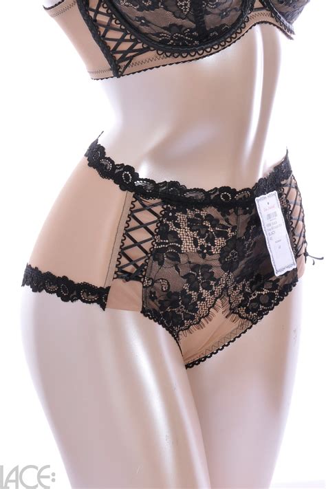 Ewa Michalak Tailleslip Ewa Michalak 834 BLACK Lace Lingerie Nl