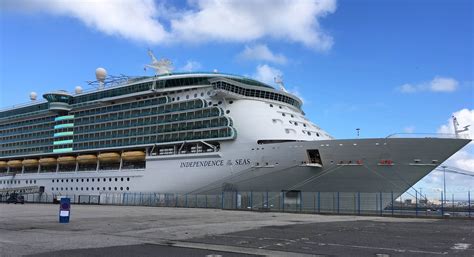 My First Ever Royal Caribbean Cruise -Independence Of The Seas - Ship
