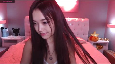 Free Naked Tits Porn Videos XHamster