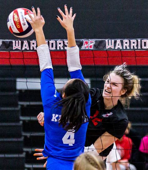 Wiaa Girls Volleyball Photos Muskego Vs Oak Creek In Sectional Final