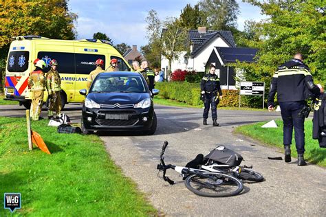 Fietsster Gewond Bij Aanrijding Op Kruising In Ospel