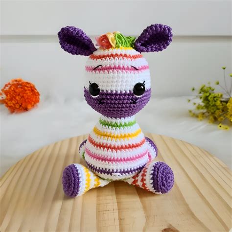 Patron Amigurumi Cebra multicolor Jose David Rodríguez Hotmart