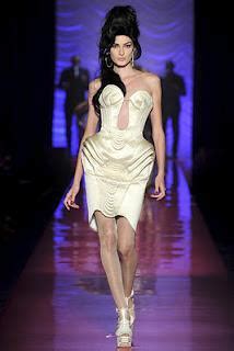 Jean Paul Gaultier D Fil Printemps Et Hommage Amy Winehouse