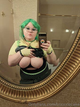 Trixxxiecake Trixie Cake Nsfw Nude Leaks OnlyFans Leaked Models The Fappening News