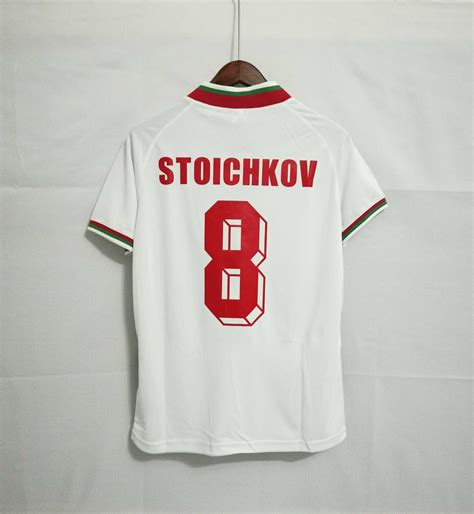 US 35 00 Retro Jersey 1994 Bulgaria STOICHKOV 8 Home Soccer Jersey