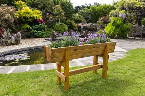 Tom Chambers Bulb Bloom Planter On Legs M Yarm Diy