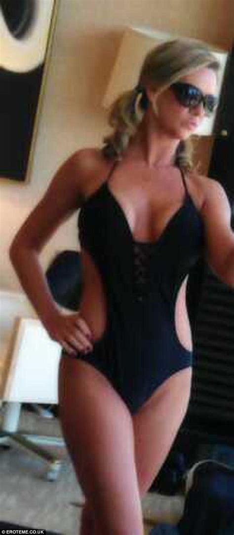 Shades Of Harry Stripper Who Claims She Partied Naked With The Prince In Las Vegas Is Now A