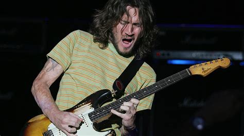 MLDSPOT 10 Tahun Pisah John Frusciante Kembali Gabung Red Hot Chili Peppers