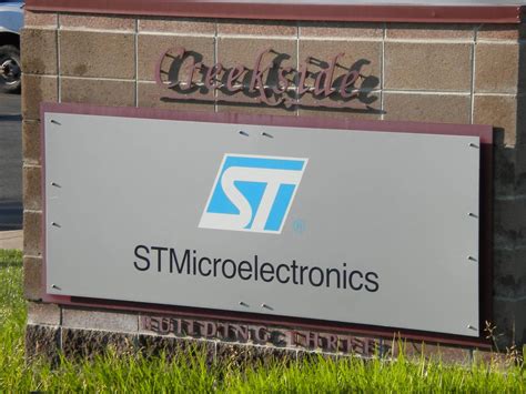 STMicroelectronics Joins Car Connectivity Consortium – SemiMedia