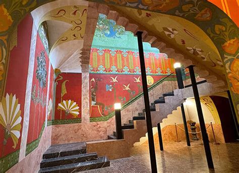 THE NAKED FRENCH VILLA Everything To Sea