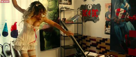 Karina Zvereva Nude Pics Seite