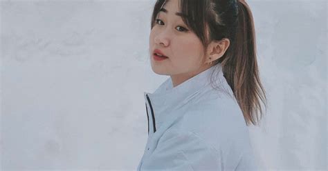 Vân Khánh hot girl môn thể thao lạ với giấc mơ đưa Việt Nam đi Olympic mùa đông