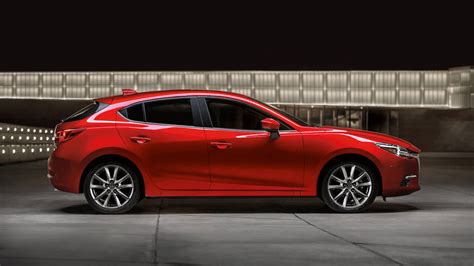 Features of the Mazda 3 GT 2018 | Leavens Mazda | London Mazda Dealership