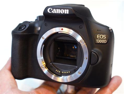 Canon EOS 1300D DSLR Hands-On Preview | ePHOTOzine