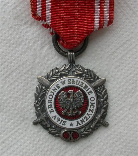 Medal X Si Y Zbrojne W S U Bie Ojczyzny Ciechan W Licytacja Na