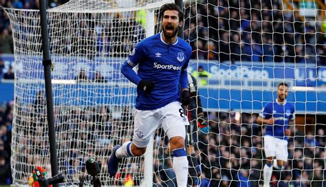 Stars take to Instagram to congratulate Andre Gomes on Everton move ...