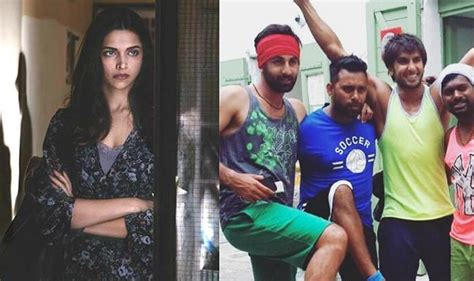 When Ranveer Singh Came to See Deepika Padukone And Ended up Posing ...