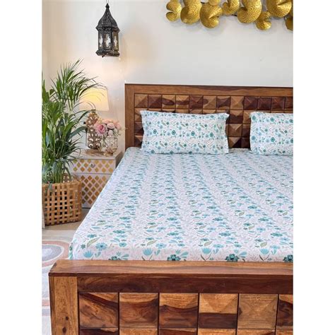 Buy Urban Space Divine Tc Cotton Bedsheets For Double Bed Zinnia