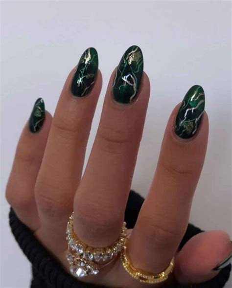 30 Sophisticated Emerald Green Nails Design For Winter The Mood Guide