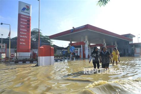 Desa Gubug Di Grobogan Terendam Banjir Republika Online