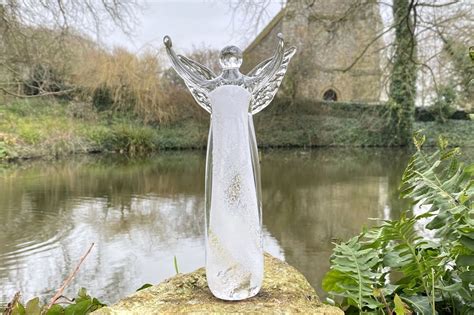 Remembrance Glass Tall Angel With Encased Ashes Remembrance Glass Remembrance Sculptglass