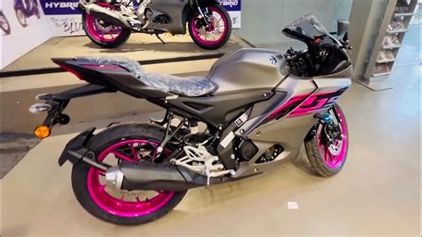 New Yamaha R V Vivid Magenta Metallic Color Yamaha R