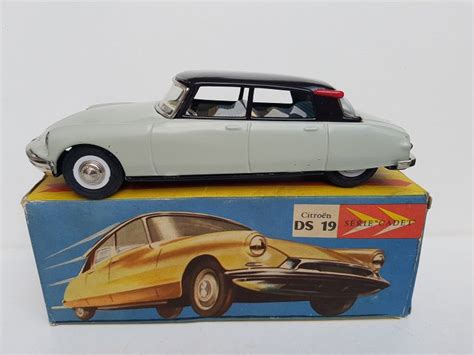 Joustra Opwindauto Citroën DS 19 en tôle Année 1960 Catawiki