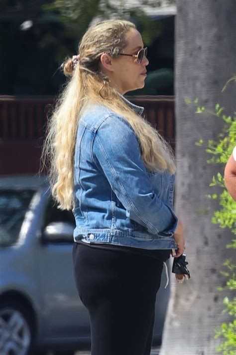 ELIZABETH BERKLEY Outside Her Home in Los Angeles 07/27/2022 – HawtCelebs