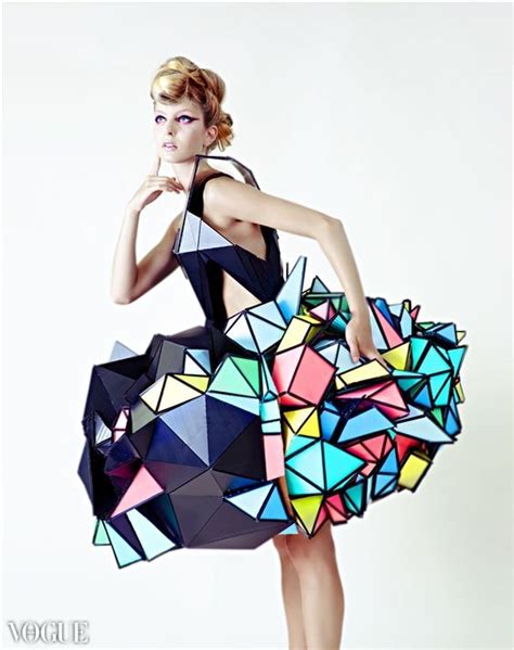 Cubism Inspired Fashion From Vogue Origami Fashion Geometric