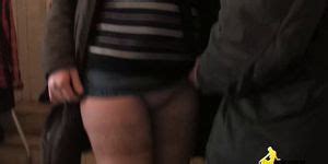 Berliner Girlie In Waschkueche Vernascht Porn Videos