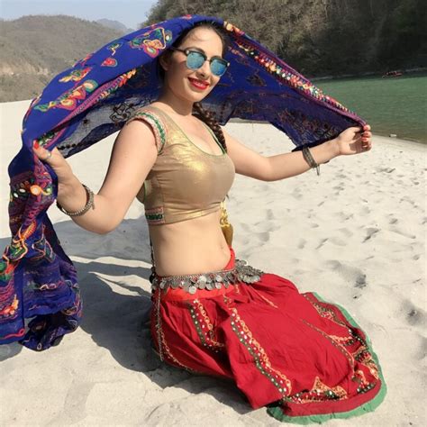 5 Hot Sexy Ishika Tomar Bikini Pics