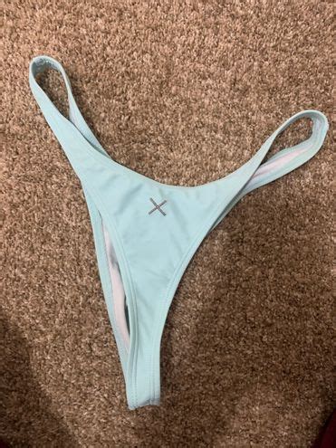 Boutinela Bikini Bottoms Blue Size L 26 25 Off Retail From Sarah