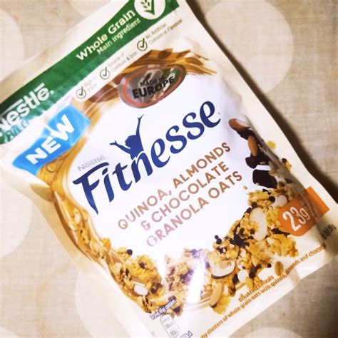 Nestlé Fitnesse Quinoa Almonds And Chocolate Granola Oats Reviews