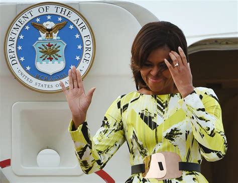 'Becoming' A Style Icon: 21 Times Michelle Obama’s Fashion Sense Was A ...