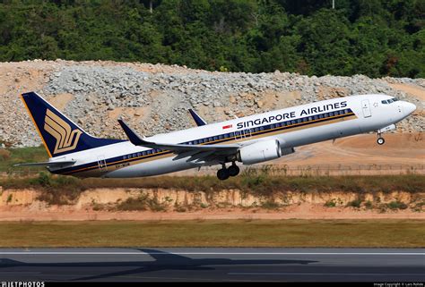 V Mgm Boeing Sa Singapore Airlines Lars Rohde Jetphotos