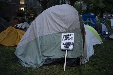 Desmantelado Acampamento Pr Palestiniano Em Washington Pessoas