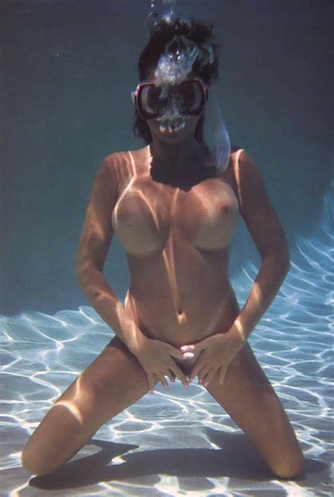 Underwater Hotties Vol1 X Ndrwtr 001d Porn Pic