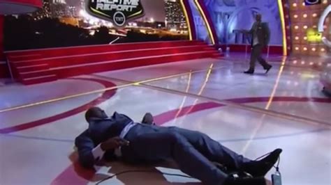 Shaq Trips On ‘halftime Report Set