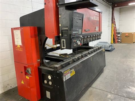 88 Ton X 8 Amada FBD8025 CNC Press Brake 1992 3 Axis Tooling