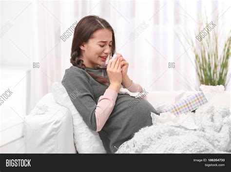 Young Pregnant Woman Image & Photo (Free Trial) | Bigstock